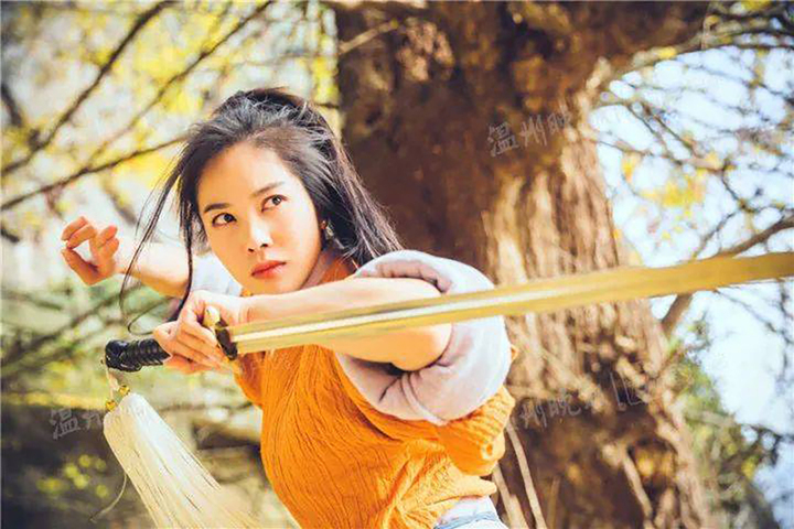 Mao Nhã Kỳ đam mê võ thuật