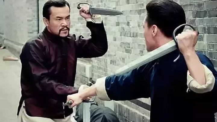 Cảnh giao đấu bằng song đao đặc sắc nhưng không phải Bát Trảm Đao